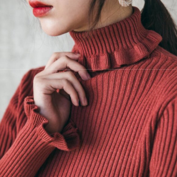 Red Brown Turtleneck - Picture 4 of 4